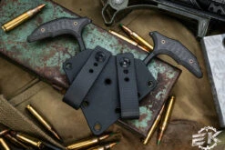 Microtech Bastinelli "Double Bee" Push Dagger Knives Carbon Fiber 2.5" DLC Black Serrated 218D-3DLCCFS -Best Knifes Shop 218D 3 DLCCFS 2 39577.1684856250