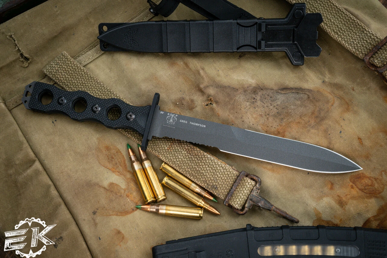Benchmade SOCP Fixed Blade Knife Black G10 7.1" 3V Dagger Serrated Black 185SBK 4 Benchmade SOCP Fixed Blade Knife Black G10 7.1" 3V Dagger Serrated Black 185SBK - Image 2