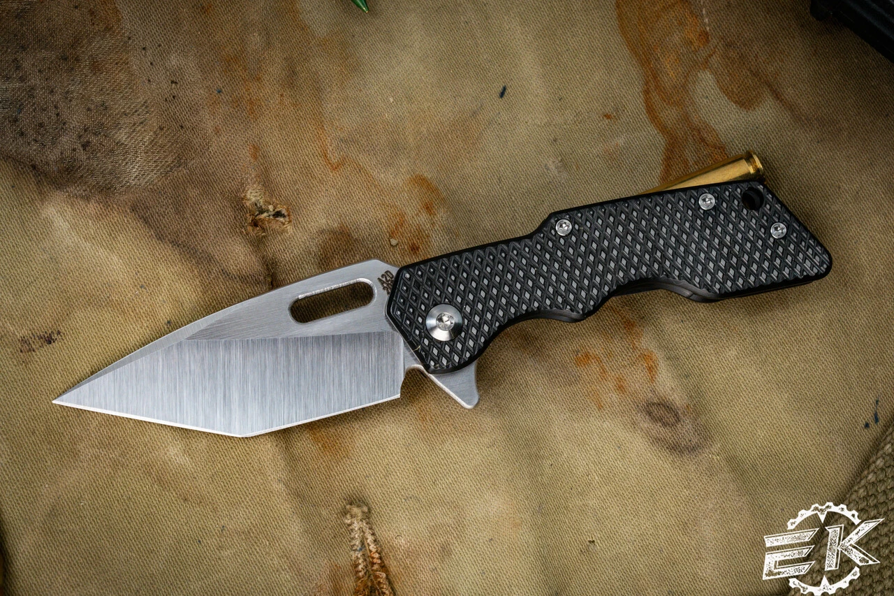 A2D Attn2Detail Mercantile Mark 1 Small Titanium Flat Barbell 2.75" Hissatsu 3 A2D Attn2Detail Mercantile Mark 1 Small Titanium Flat Barbell 2.75" Hissatsu