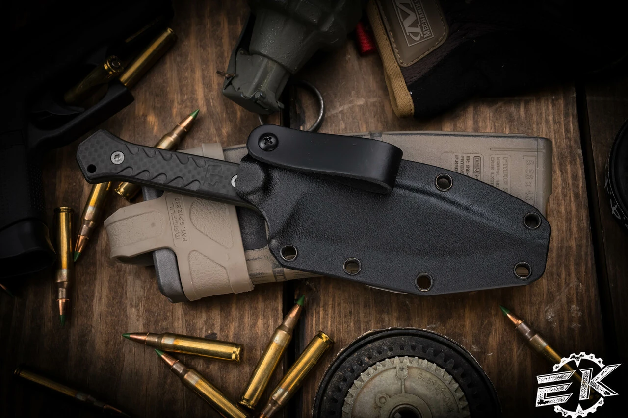 Blackside Customs Fedele X 1943 Set (Knife/Pen) Carbon Fiber 4.5" Cerakote 5 Blackside Customs Fedele X 1943 Set (Knife/Pen) Carbon Fiber 4.5" Cerakote - Image 3