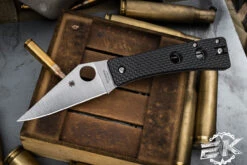 Spyderco Watu Compression Lock Knife Carbon Fiber 3.25"Satin C251CFP