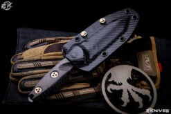 Microtech Socom Alpha Mini Fixed Blade Knife Carbon Fiber 3.72" DLC Tanto Serrated 114M-3DLCCFS -Best Knifes Shop IMG 1680 Edit 44942.1654715116