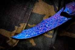 Brandon Vallotton Custom "Thorn" Ladder Damascus Handle, Intrepid Hot Blued Damascus -Best Knifes Shop IMG 5659 58742.1667498012
