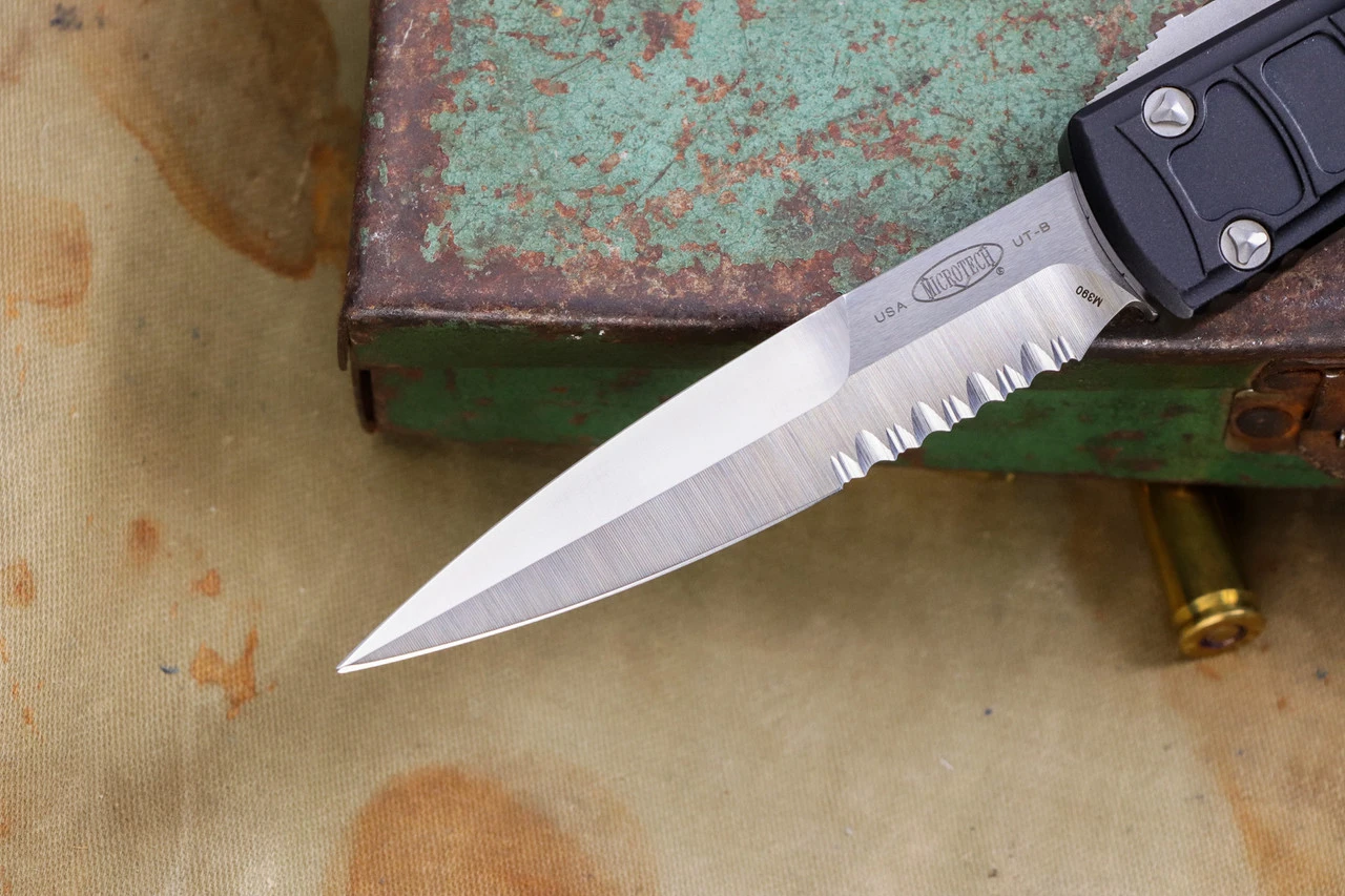 Microtech Ultratech II Stepside OTF Knife Black 3.4" Bayonet Satin Serrated 120II-5S (Preowned) 4 Microtech Ultratech II Stepside OTF Knife Black 3.4" Bayonet Satin Serrated 120II-5S (Preowned) - Image 2