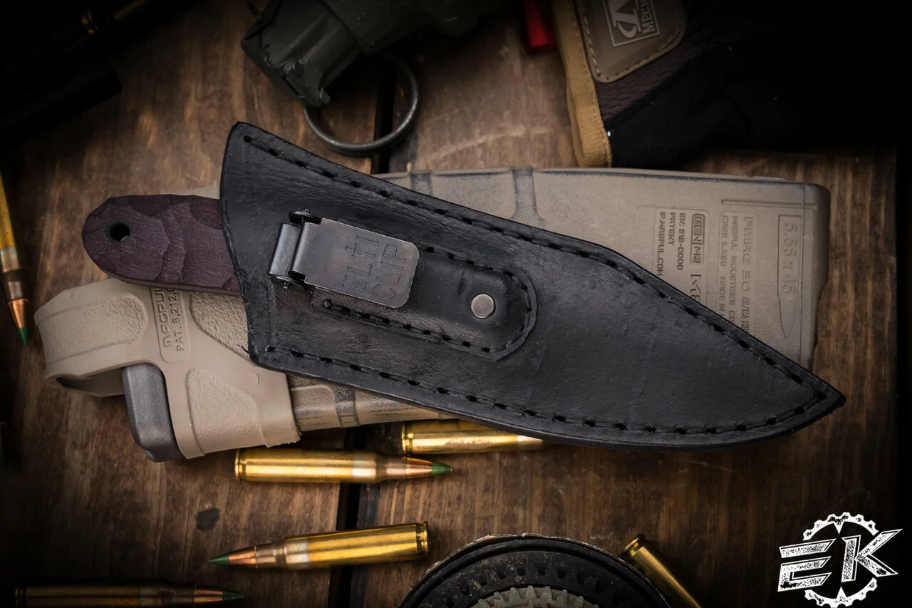 Jason Knight Forge Studio Jurassic Bird And Trout Fixed Blade Burgundy Textured Micarta 2.95" Acid Wash 5 Jason Knight Forge Studio Jurassic Bird And Trout Fixed Blade Burgundy Textured Micarta 2.95" Acid Wash - Image 3