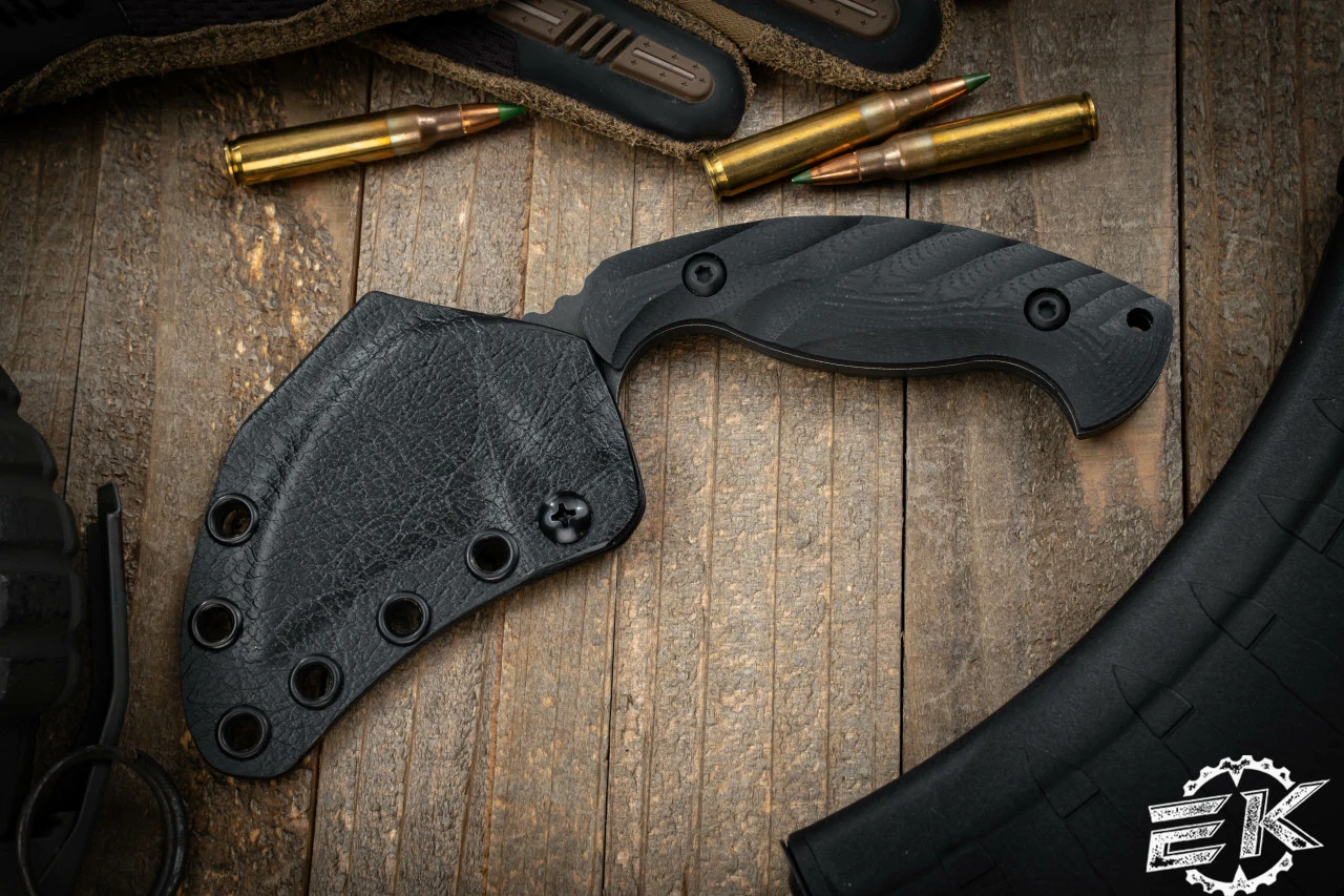 Toor Knives Karsumba Carbon Karambit Fixed Blade Knife 2.5" Black Oxide 5 Toor Knives Karsumba Carbon Karambit Fixed Blade Knife 2.5" Black Oxide - Image 3