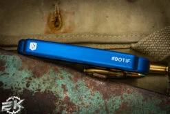 NCC Knives Knuck Spiked Grapnel Blue Aluminum Paper Weight -Best Knifes Shop NCC SPK BL 2 42935.1687457482