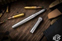 Chaves Knives Ultramar "Twist Cap" Pen Titanium 4.85" Skull Clip