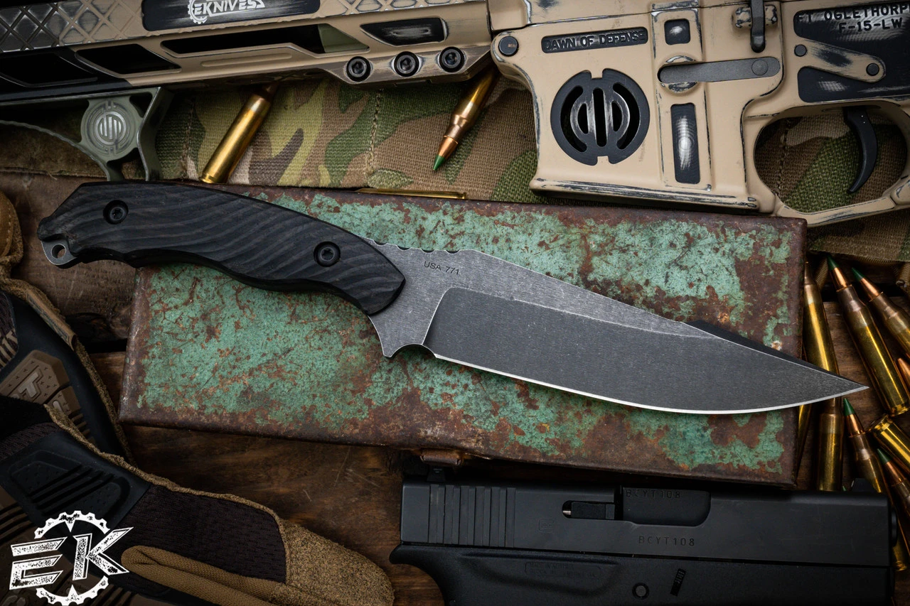 Toor Knives Raven Outlaw Ebony Fixed Blade Knife 5.5" Black Oxide 4 Toor Knives Raven Outlaw Ebony Fixed Blade Knife 5.5" Black Oxide - Image 2