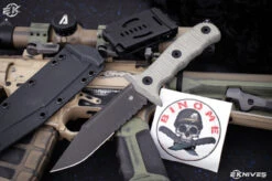 Bastinelli Knives Binome Fixed Blade Knife Micarta 5" M390 Serrated