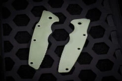 Rick Hinderer Knives Eklipse 3.5" Translucent G10 Scale