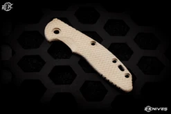 Rick Hinderer Knives XM-18 3.5" Textured Natural Micarta Scale